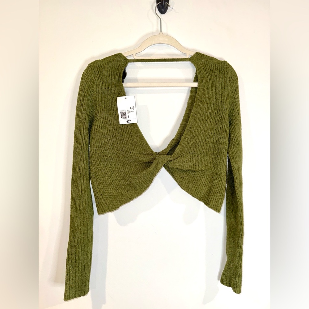 Olive Green Knit Cropped Twist Sweater